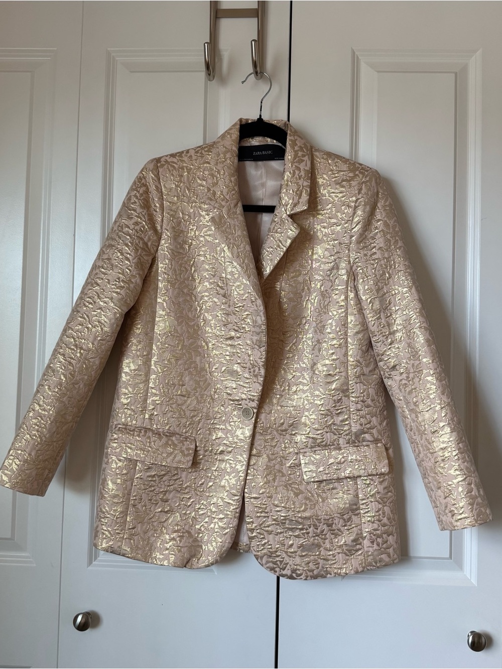 Zara Cream Blazer with Gold Jacquard
